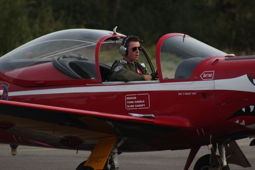 Oud-leerling Thomas Mannaerts kreeg heel wat technische bagage mee zodat hij zijn studies als piloot probleemloos kon aanvatten