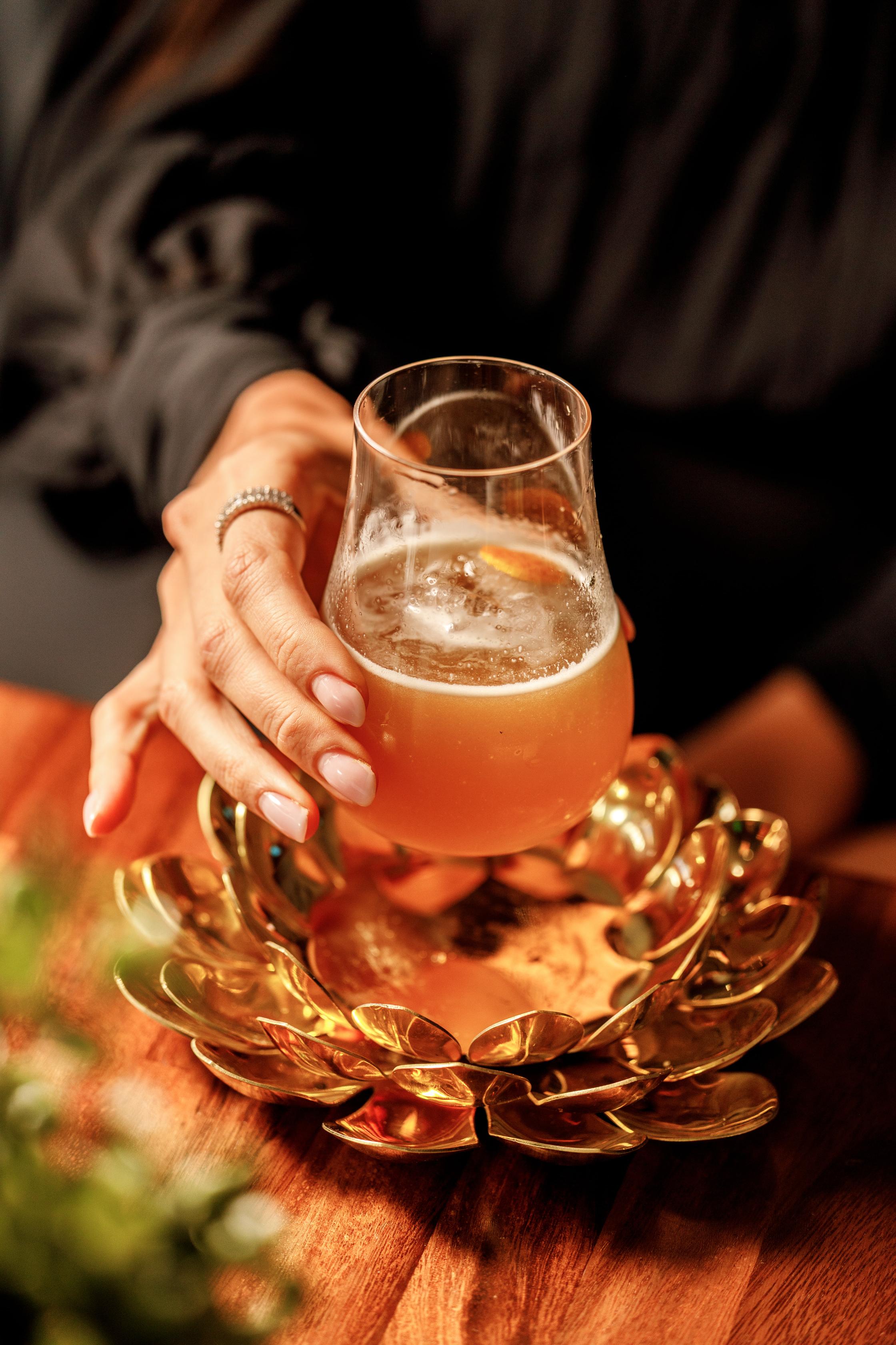 Planning a birthday dinner in Astoria? Choose the right guest list, menu, drinks, room, and timing for a celebration that feels like a real event.