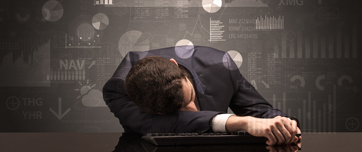 Ad Fatigue Management: When and How to Refresh Creatives Using White Label Facebook Ads