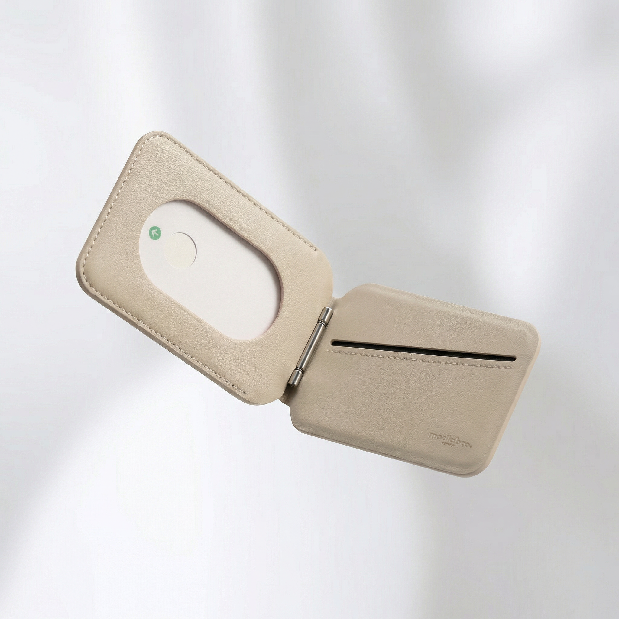 modlab MagSafe Wallet Pink — open