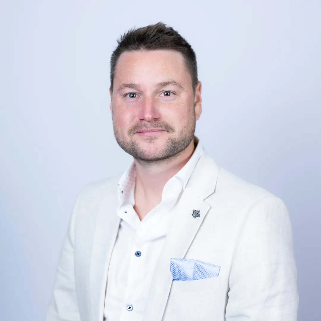 EQC Institute team member