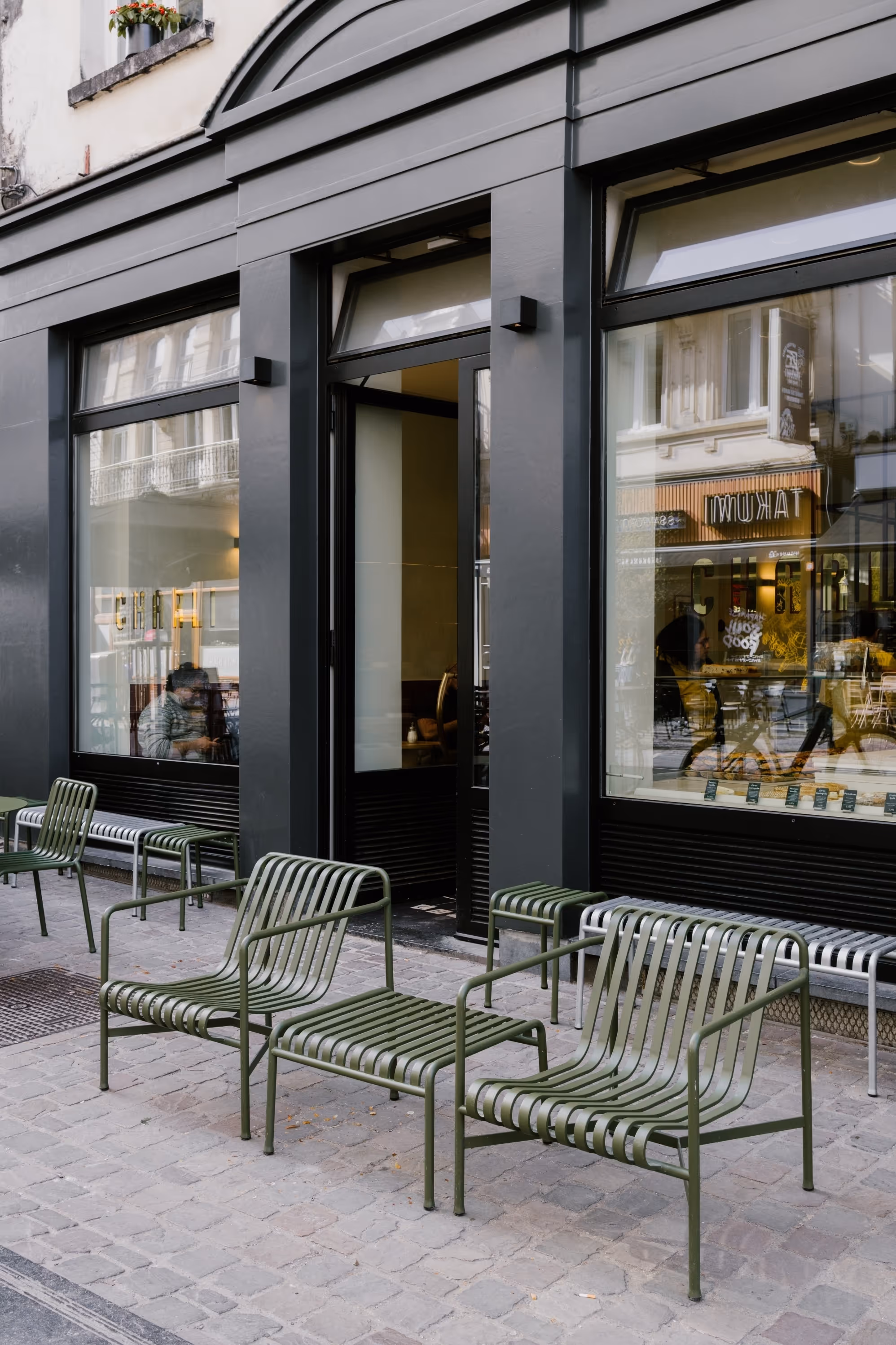 boulangerie bruxelles Charli - aménagement et renovation facade