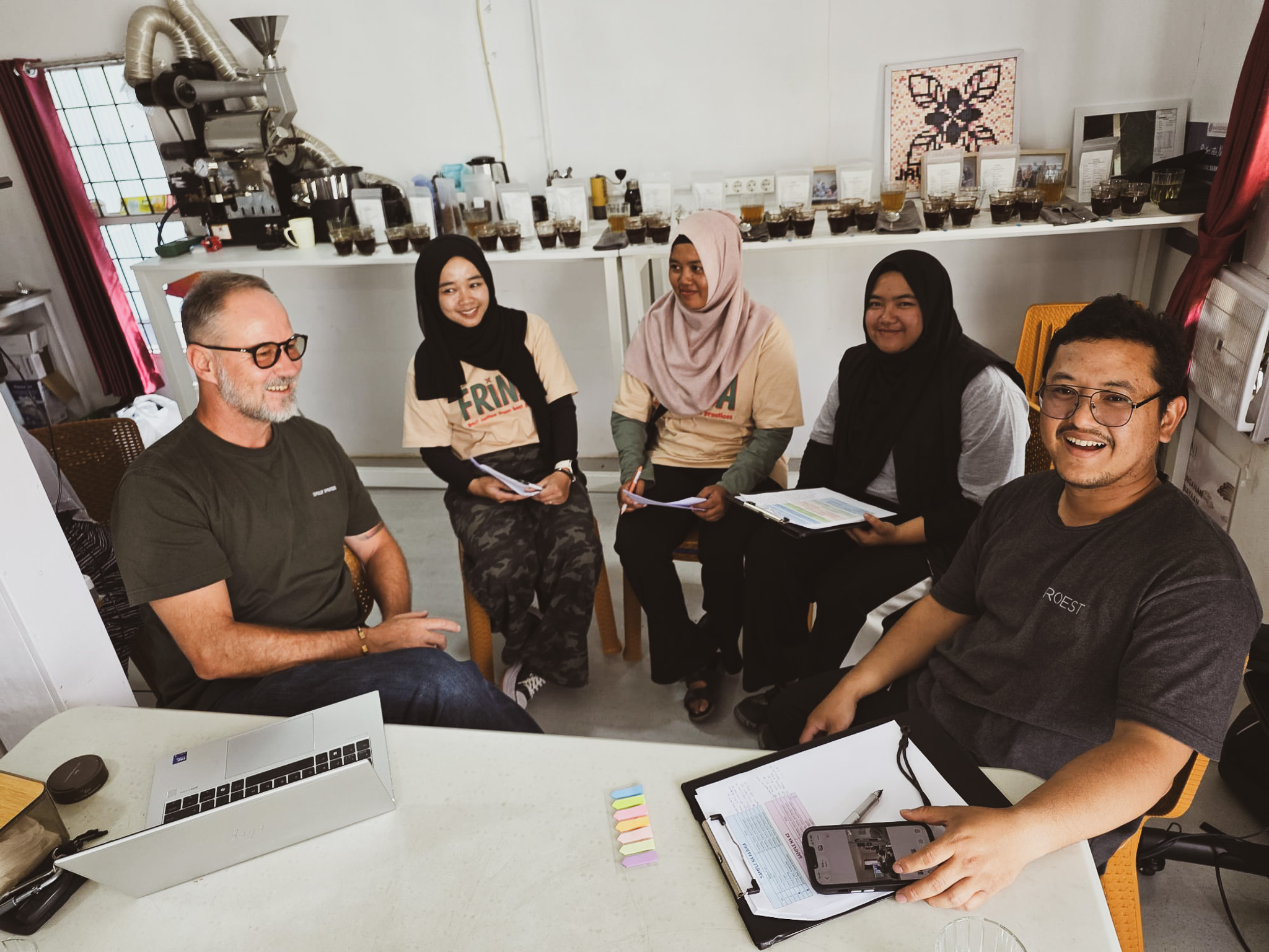 Morten Wennersgaard meeting with the QC team and partner Fikri at Frinsa Estate, Java, Indonesia.