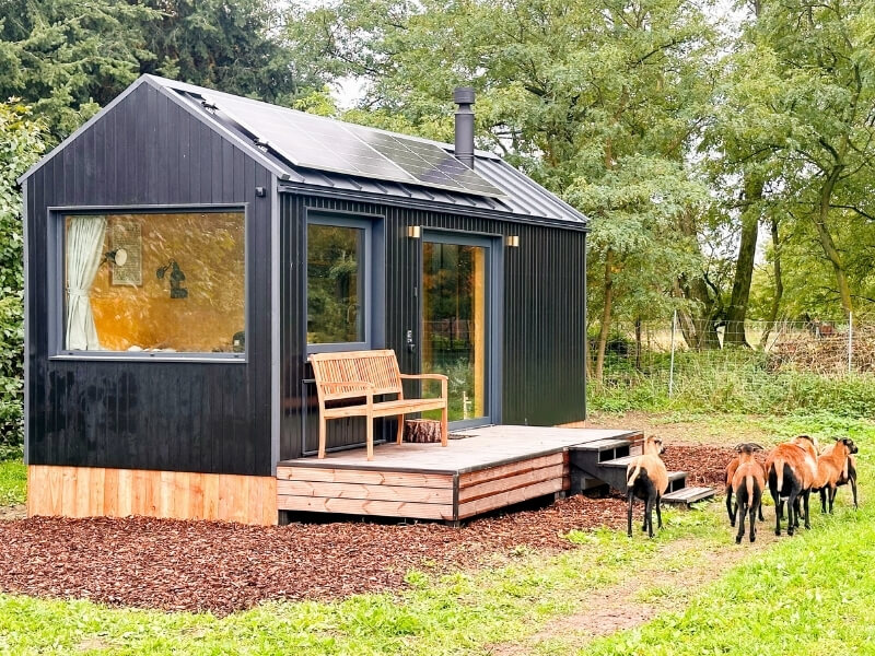 Urlaub im Tiny House Brandenburg | Offgrid Rest
