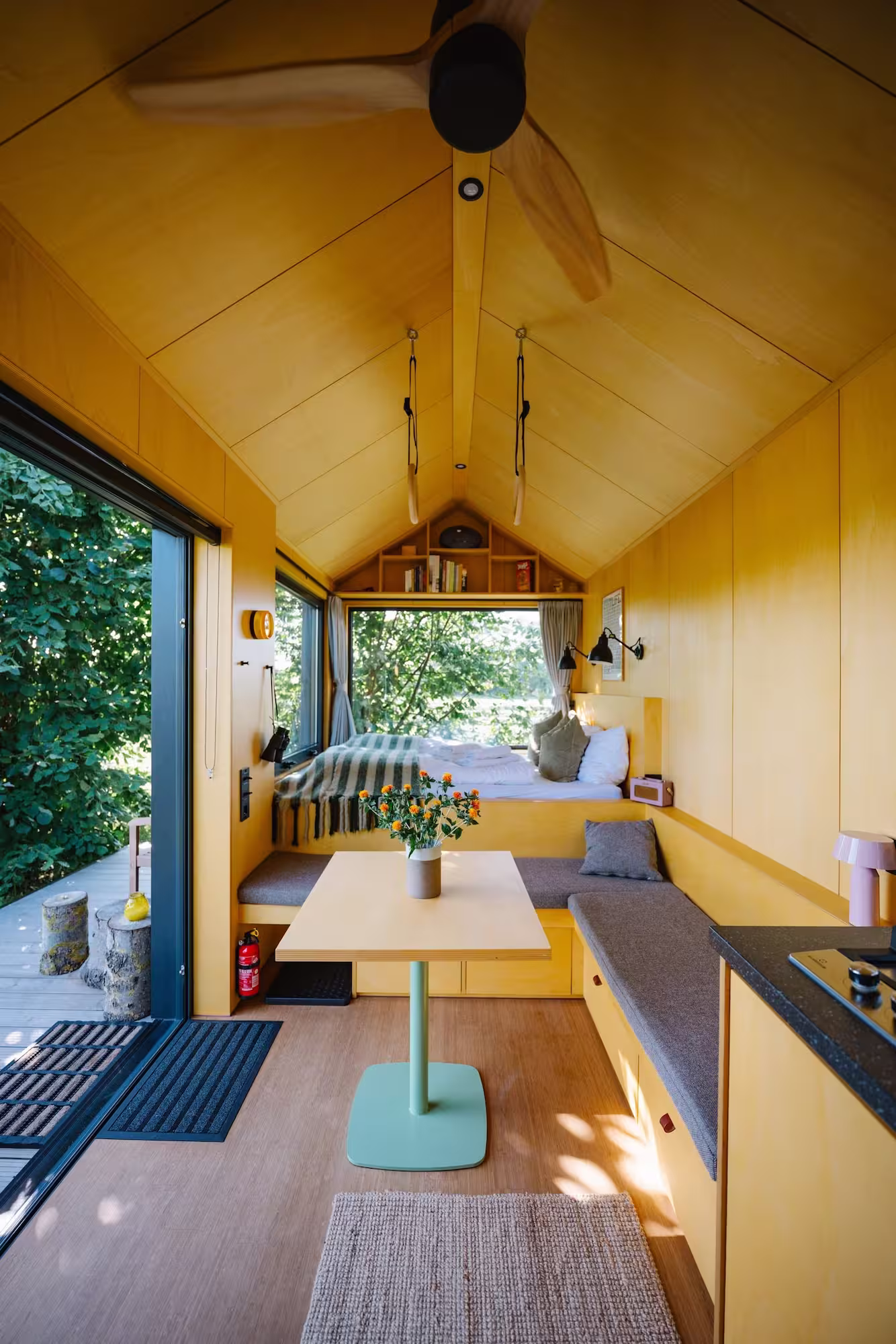 Offgrid tiny house cabin for holiday in nature near berlin