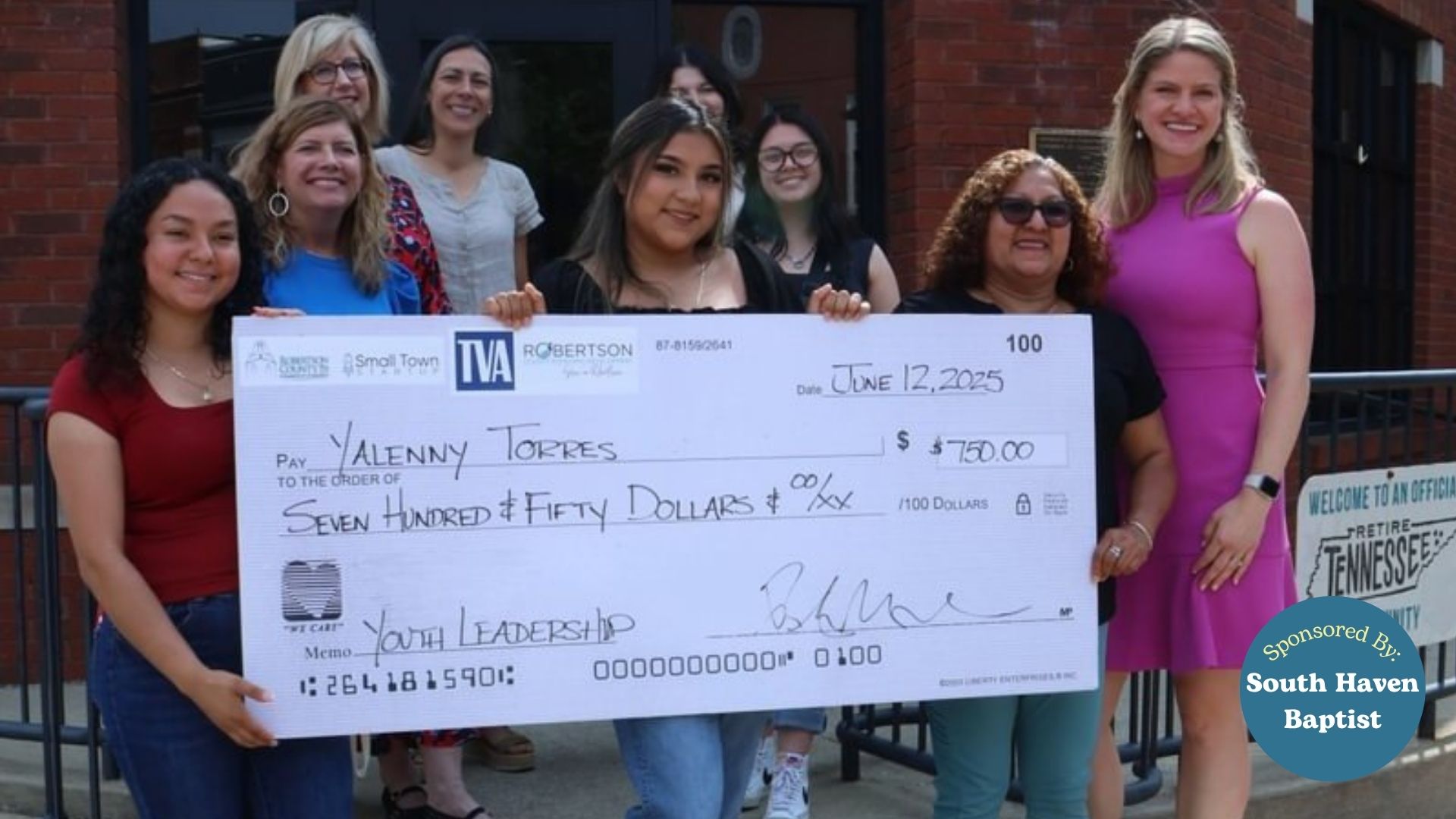 Teen Entrepreneurs Win Big in Robertson County Chamber Program