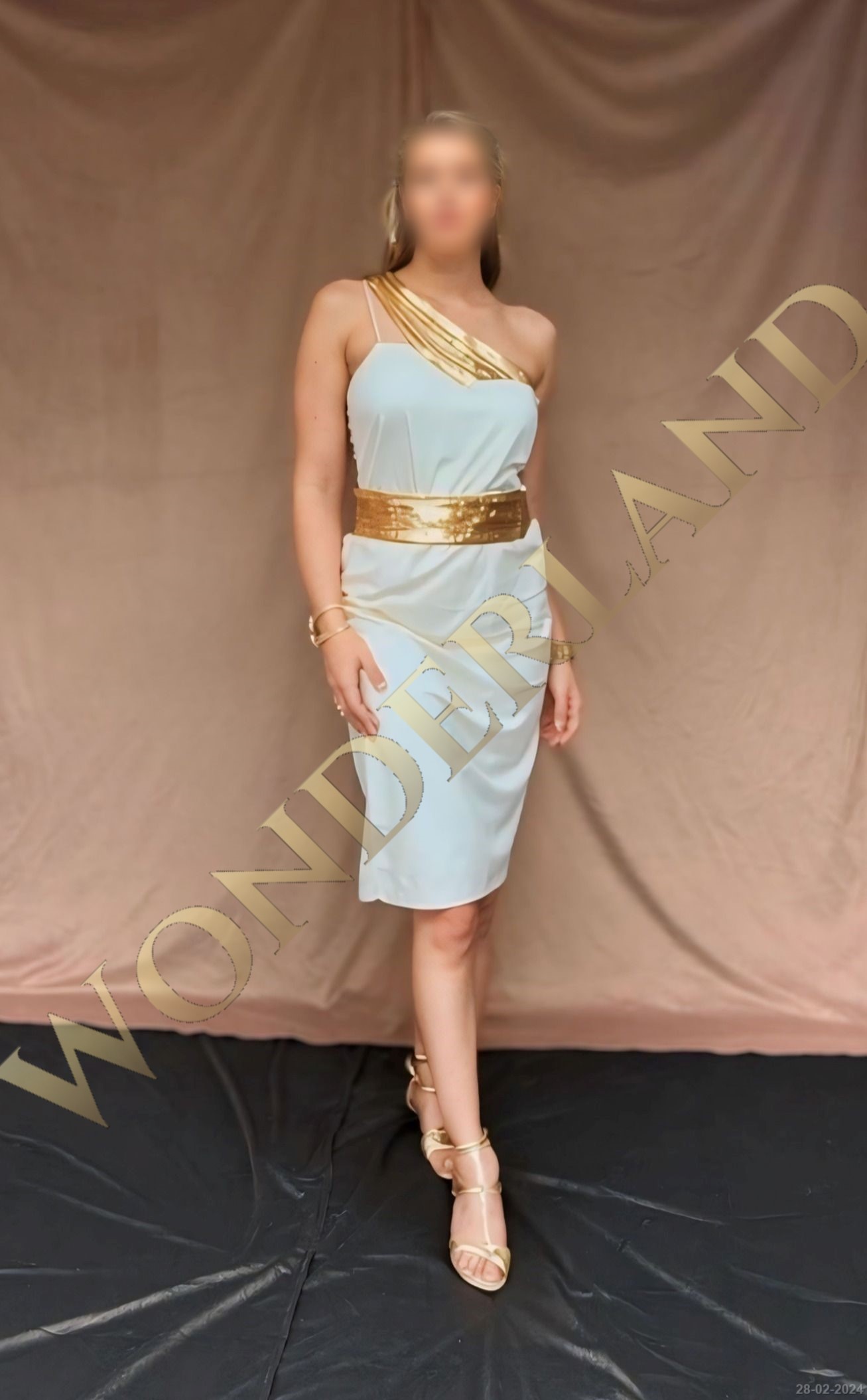 Venus, a curvaceous maestro of erotic massage, weaves her magic in Prague with a blend of skill and sensuality. Her blonde hair and voluptuous figure are as much a part of her repertoire as her nurturing touch, offering a sumptuous escape into ecstasy.