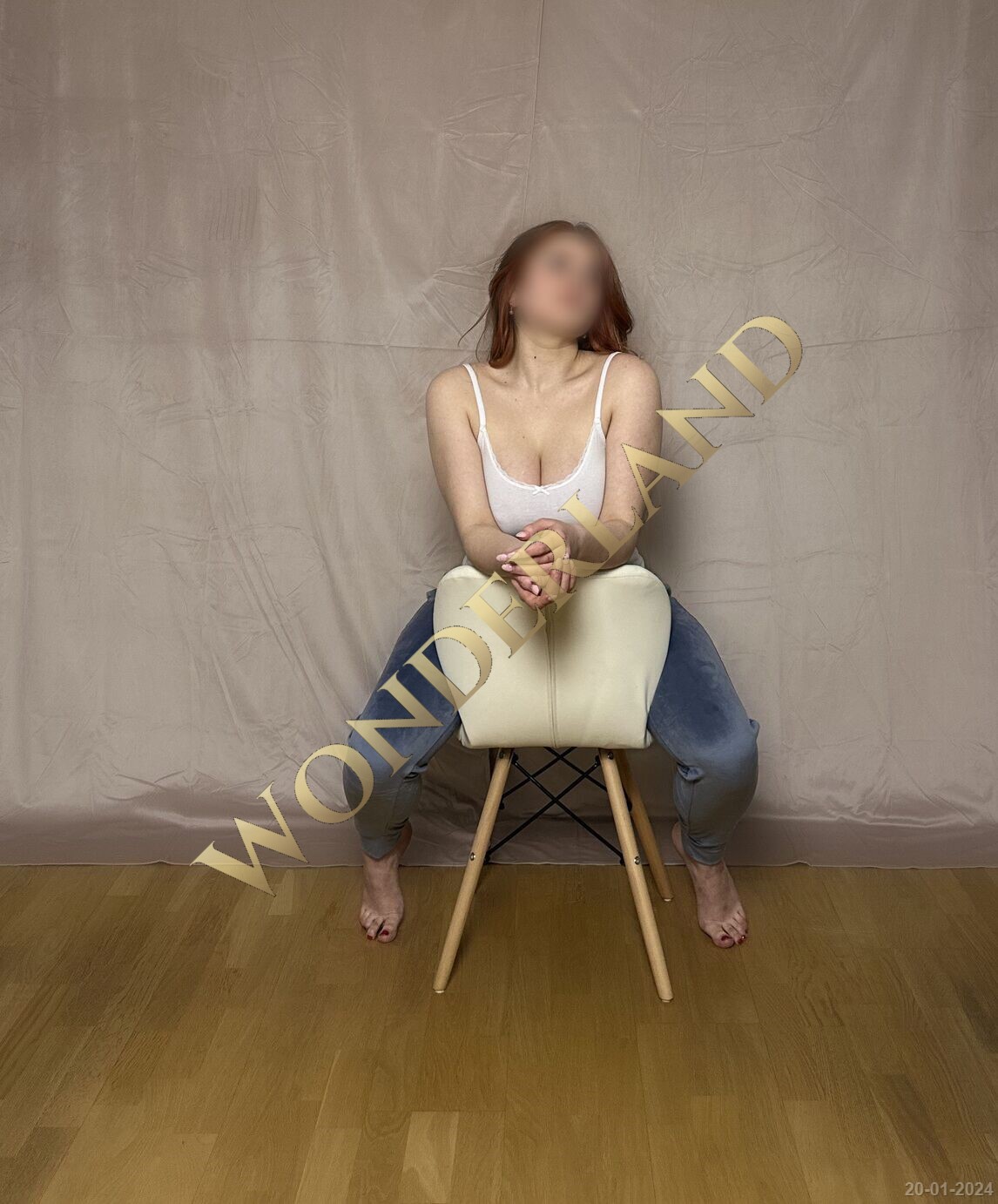 Discover the enchanting touch of Lily. With her intuitive hands and warm demeanor, she specializes in providing an immersive and deeply relaxing experience. Trained in the art of erotic massage in Prague, LIli seamlessly blends refined technique with genuine care, ensuring an escape from the everyday.