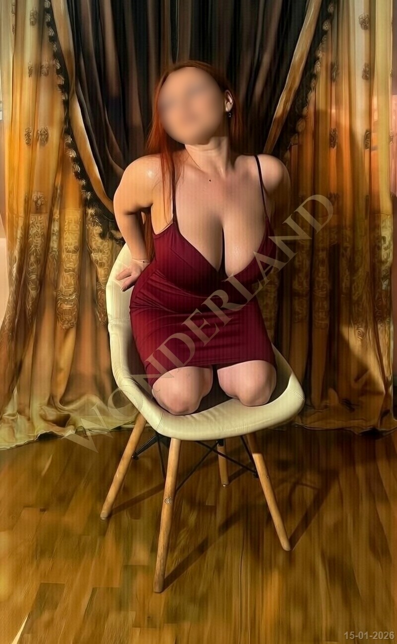 Kiara’s curves are central to her signature erotic massage style. Her balanced figure move fluidly, creating a rich sensory experience that feels nurturing and arousing at once. She works unhurriedly, allowing her body and touch to guide you into deep relaxation and desire. Kiara specializes in body-positive, curve-focused erotic massage for men seeking intimacy, comfort, and an authentic sensual connection in Prague’s luxury massage scene.