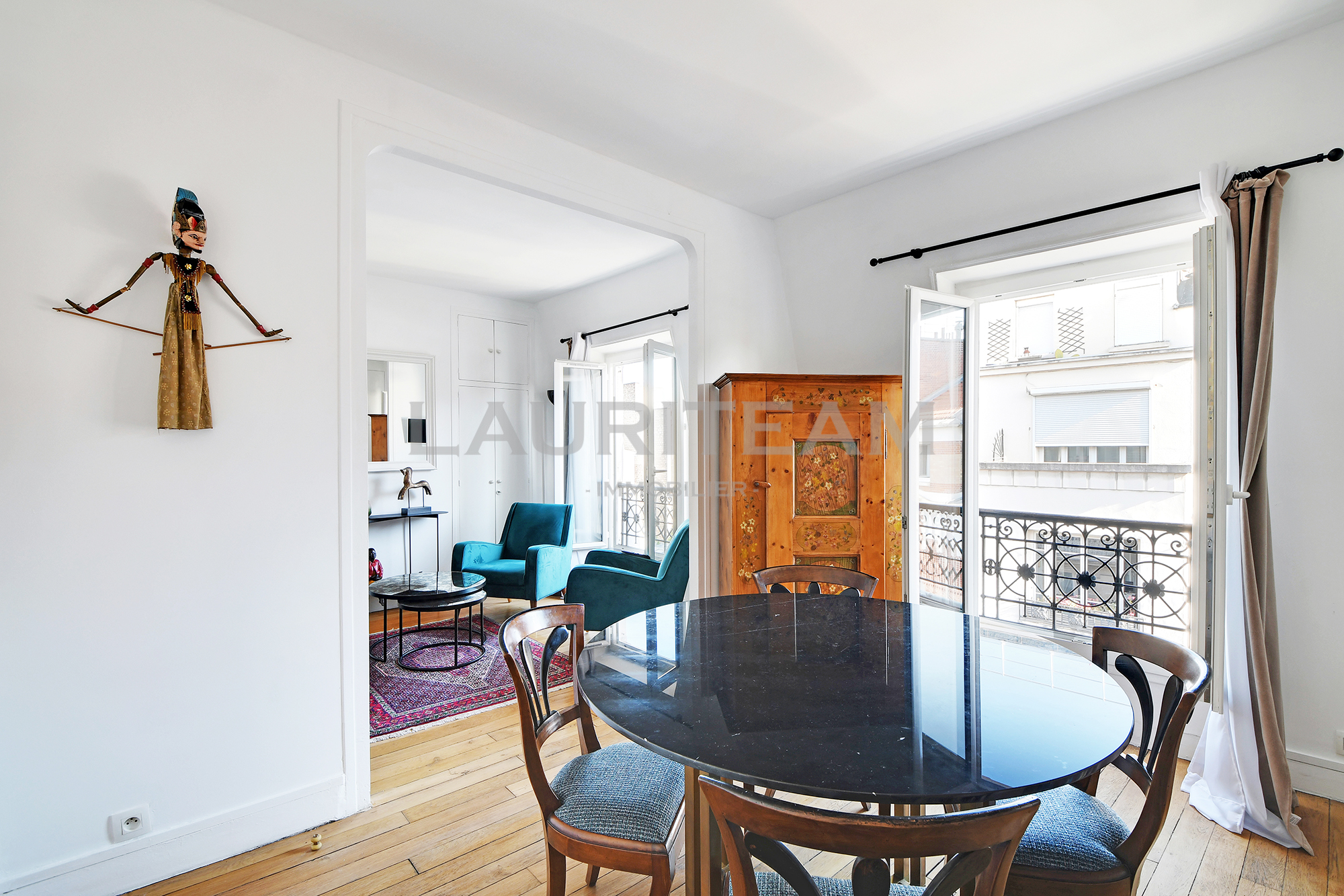 Charmant 2 pièces traversant – 6e étage avec ascenseur