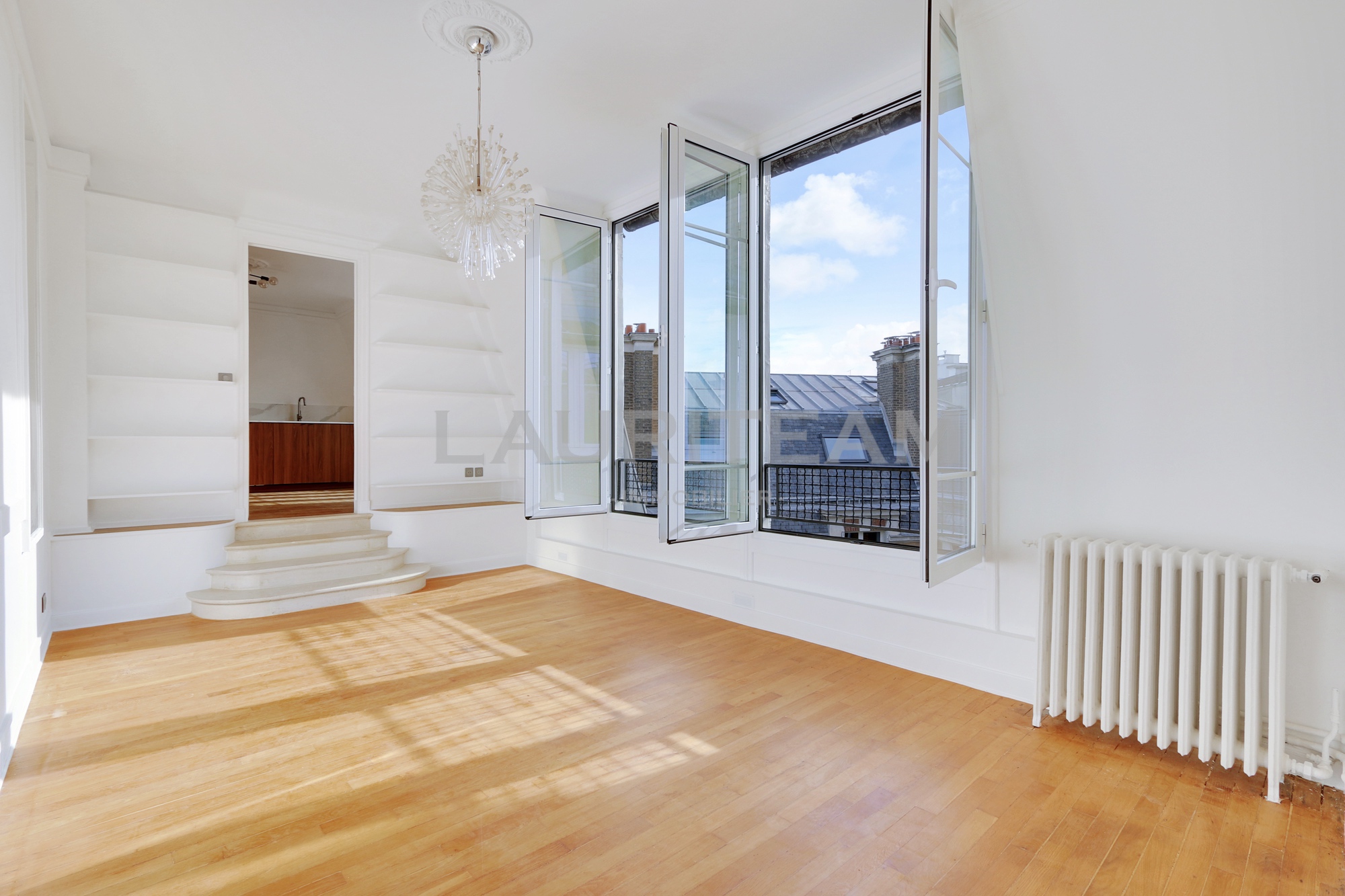 Magnifique appartement lumineux – À deux pas des Champs-Élysées au calme absolu