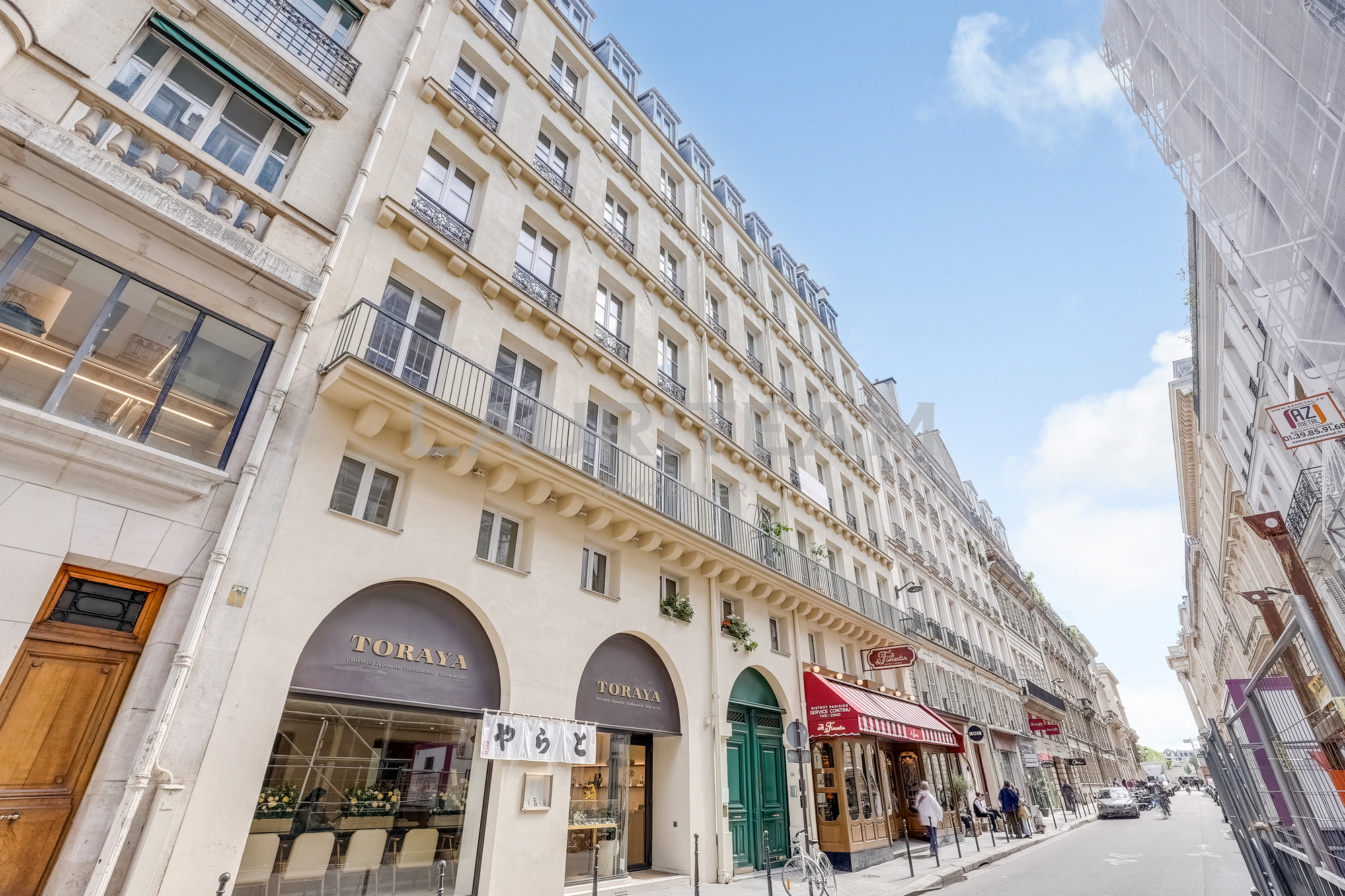 Paris 1er – Rue Saint-Florentin – Élégant 2 pièces