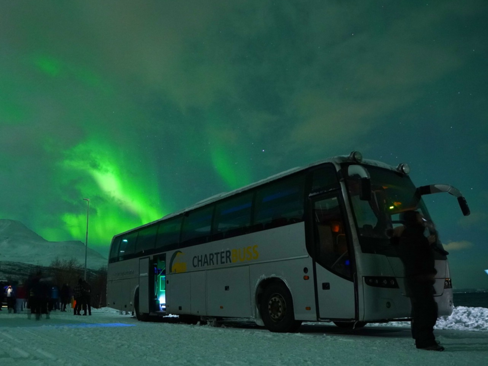 Northern Lights Bus Chase
