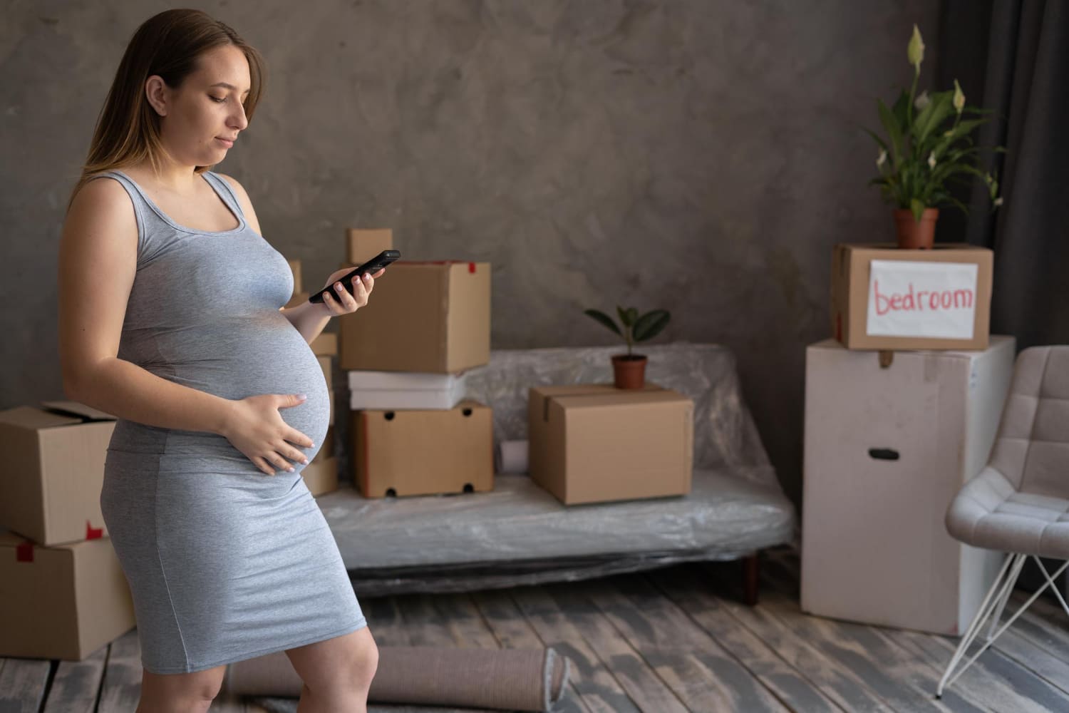 Moving While Pregnant: A Safety-First Guide for Expecting Mothers