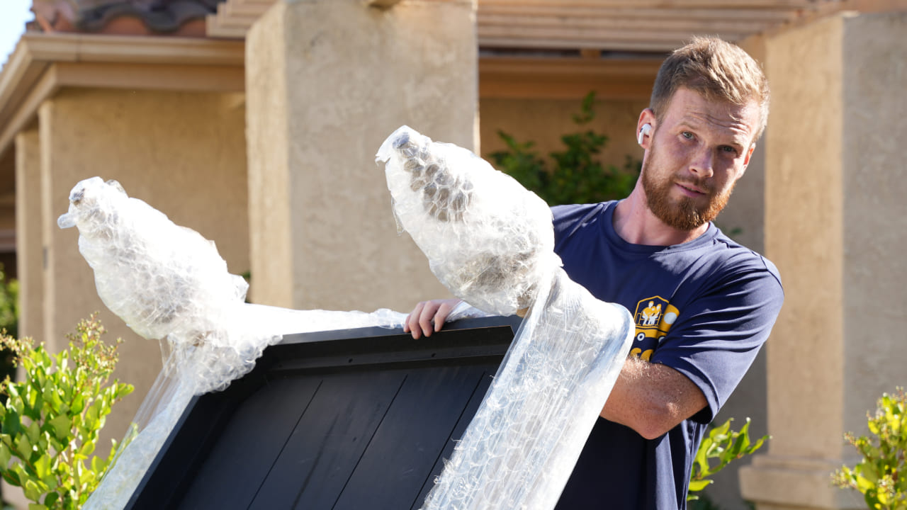 Small Moves in Los Angeles: Single Item to Studio Apartments