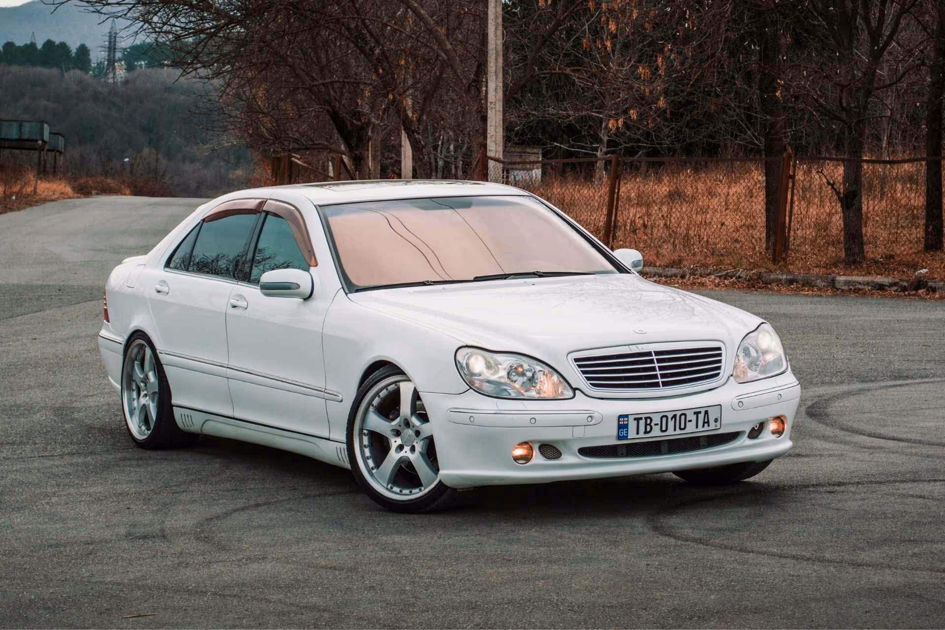 Mercedes W220 z USA