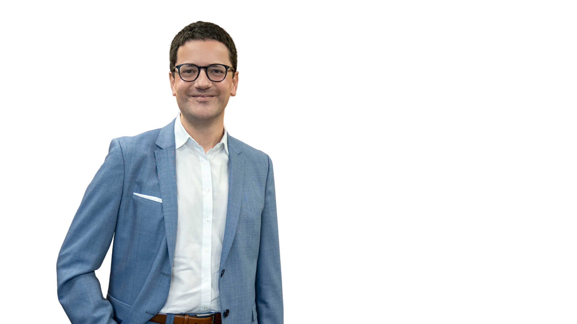 Mann mit Händen in den Taschen, lächeln