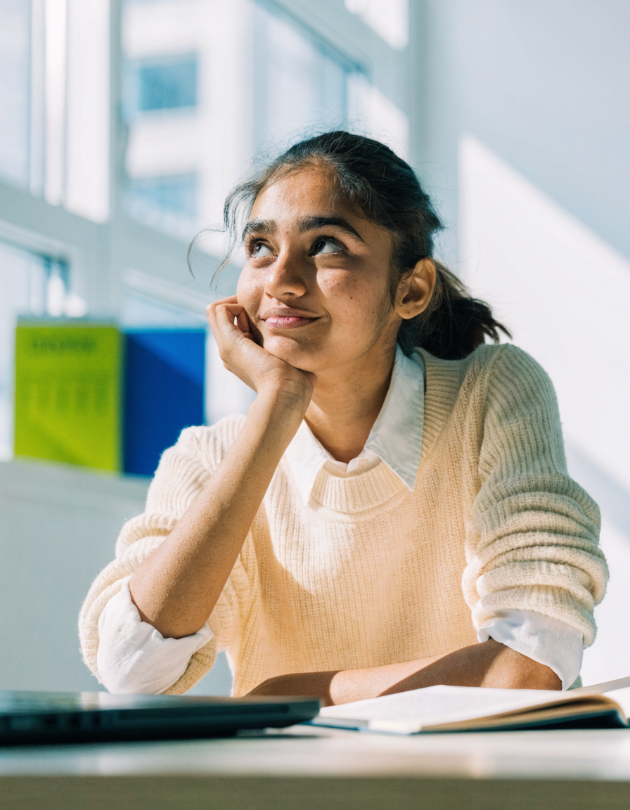 A senior high school student preparing for university admissions with a certified teacher