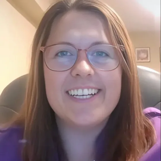 Erin, certified teacher with Connect Education