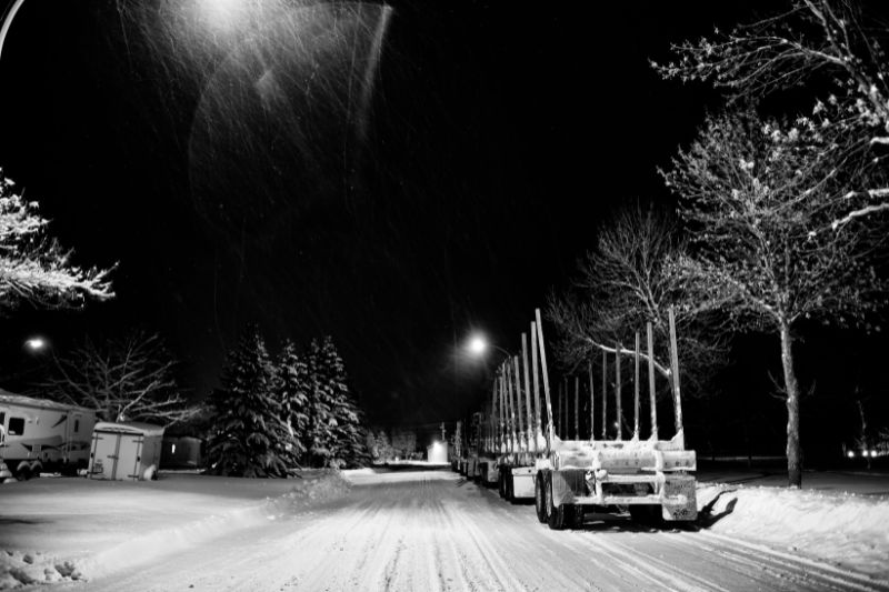 Trucking Accidents in Sterling Heights: Winter Road Hazards and Legal Action