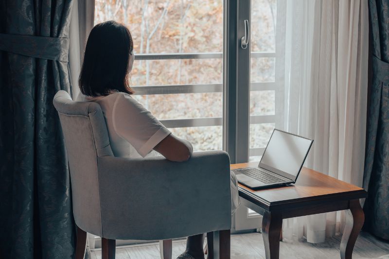 Coping with Seasonal Affective Disorder in the Workplace: