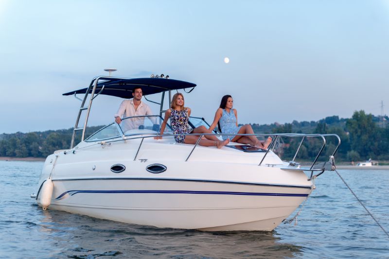The Essentials of Personal Injury Law for Boating Accidents
