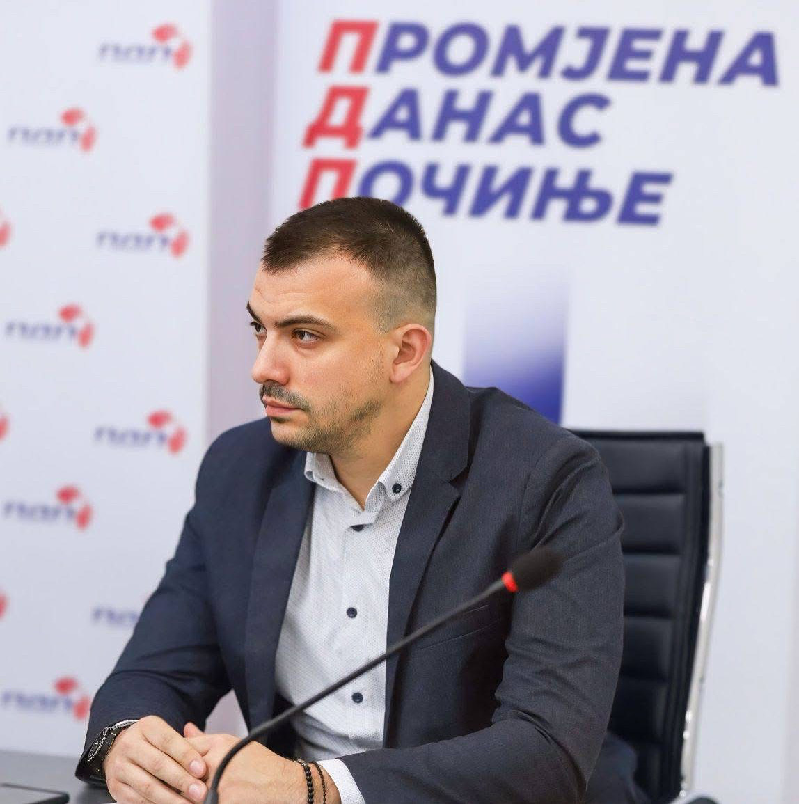 Зоран Савановић