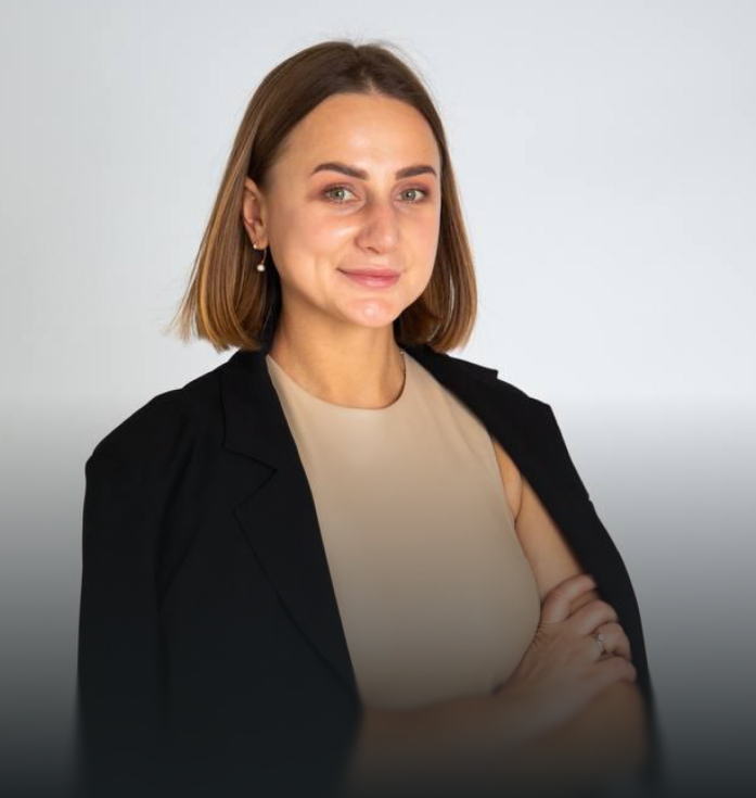 Аліна Мікшина — спікерка вебінару та експертка з фінансів бізнесу з досвідом понад 10 років.