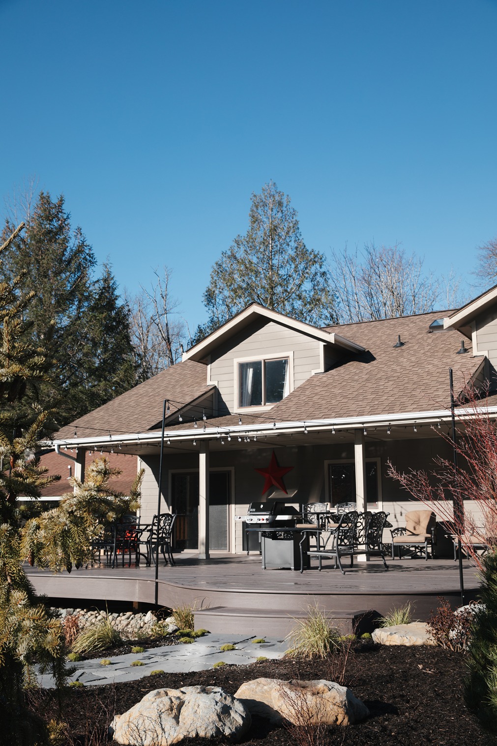 Custom Outdoor Living Space – North Bend After