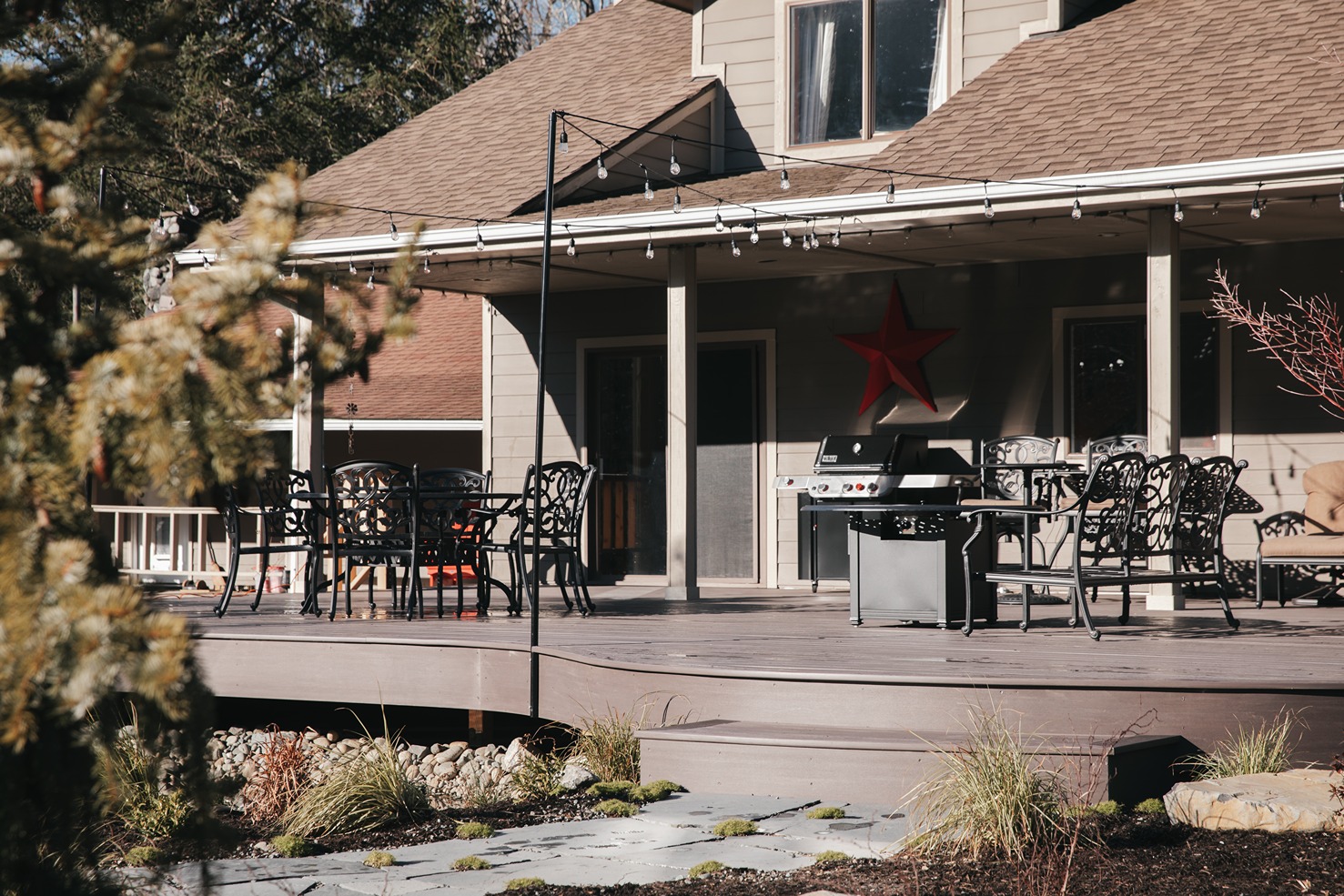 Custom Outdoor Living Space – North Bend After