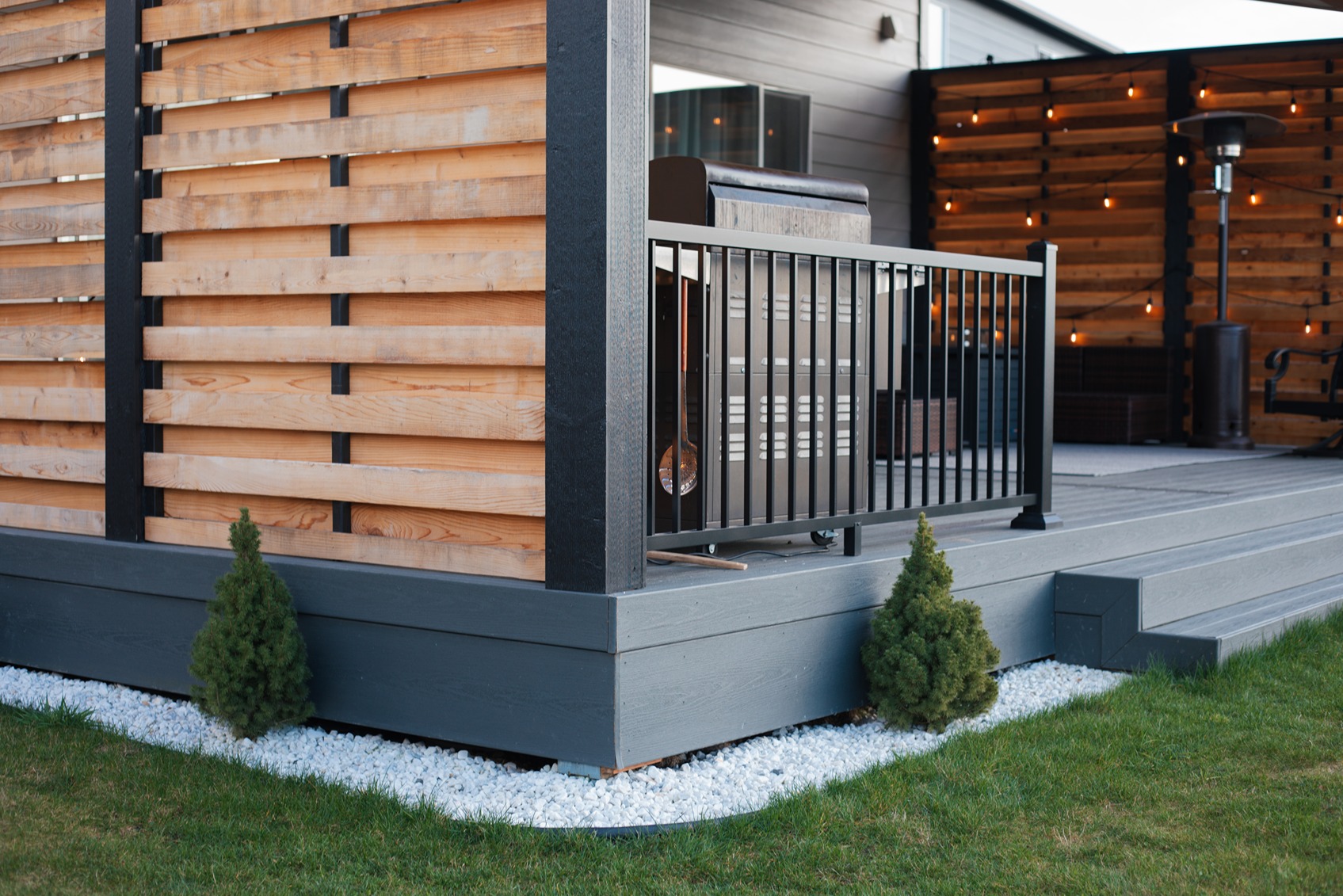 Outdoor Living Space – Granite Falls After