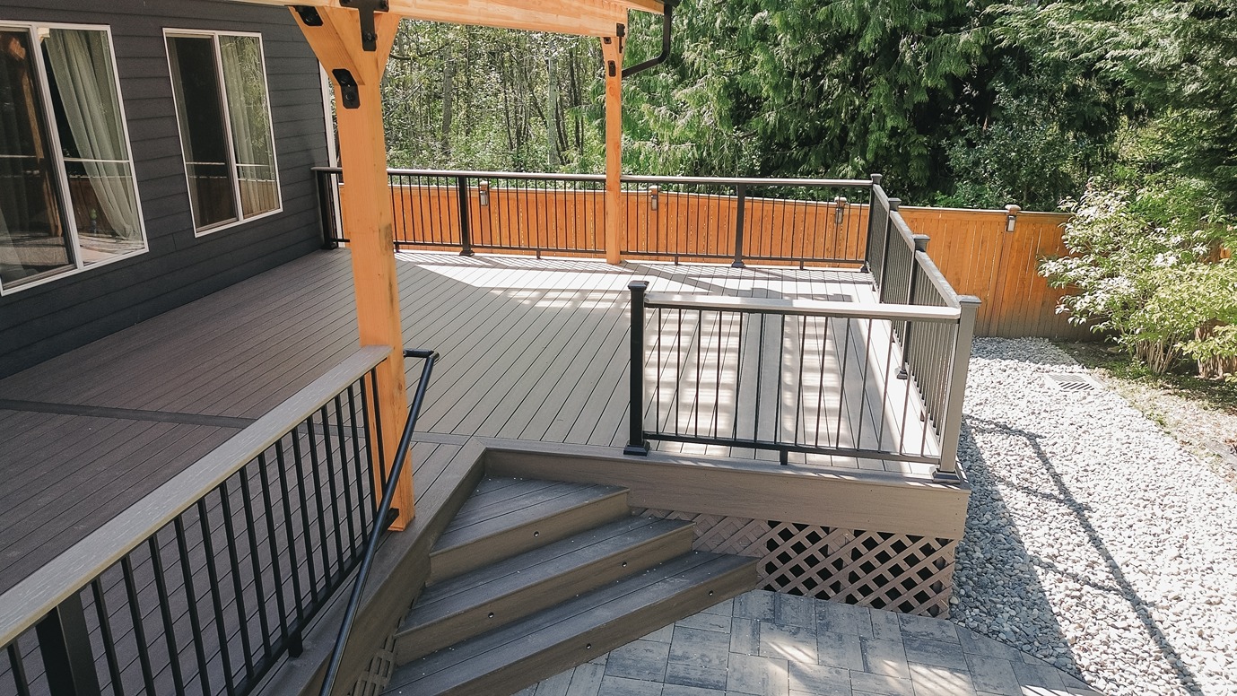 Premium Deck Construction – Lake Stevens After