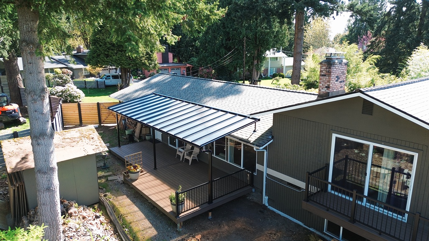 Elevated Outdoor Living with Custom Cover Lynnwood 
