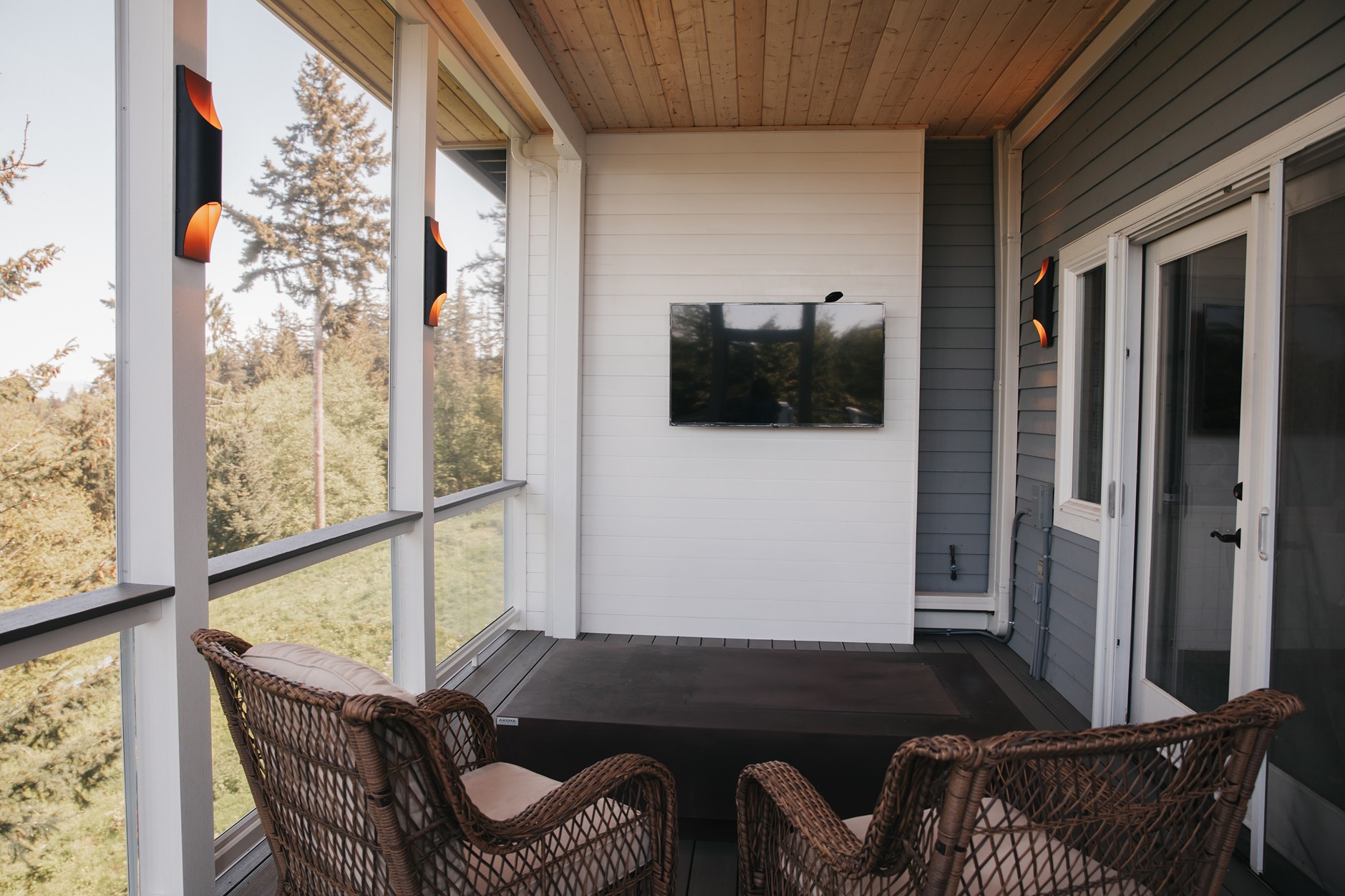Custom 3-Story Steel Deck in Mukilteo