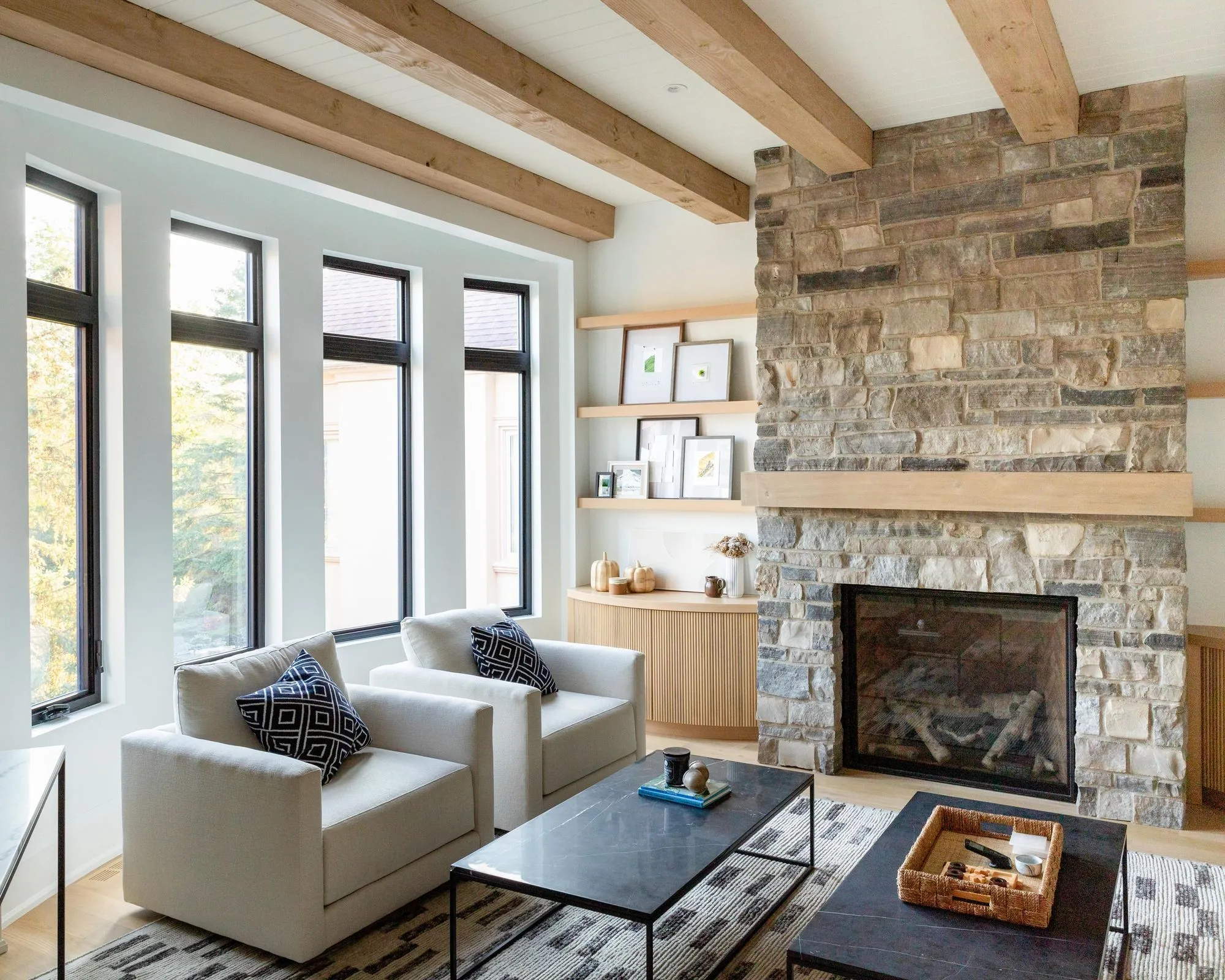 Bring In Lots Of Natural Light To Your Home With These Ideas