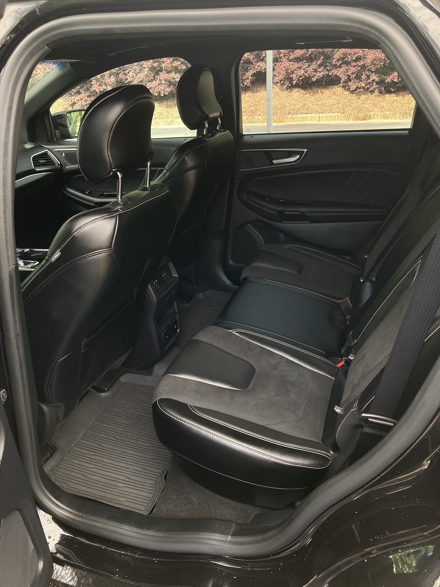 Picture of the backseats of a Dodge Durango, after a mini-interior detail.
