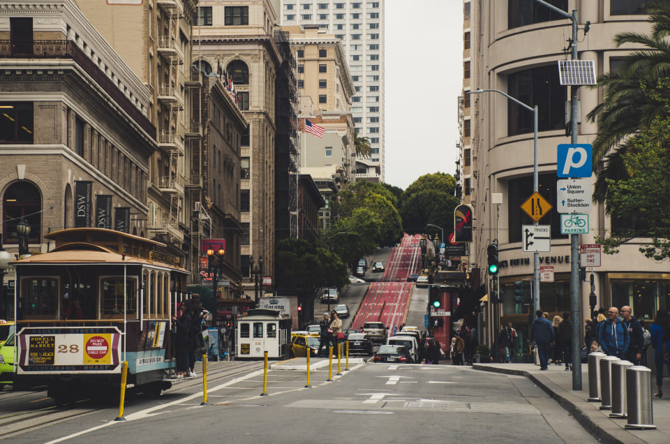 How Much Does It Cost to Move From LA to San Francisco?