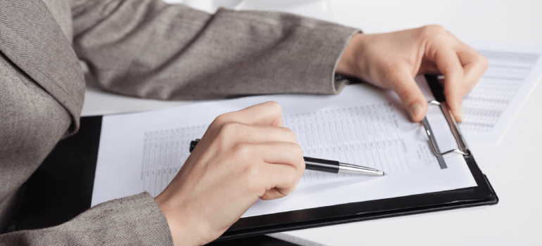 They Only Offer Non-binding Estimates and Ask to Sign a Blank Contract