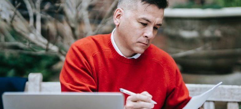 Man trying to write a moving review after your CA move