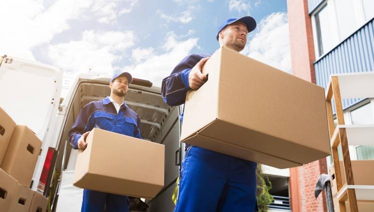 What to Know When You Are Selecting a Moving Company?