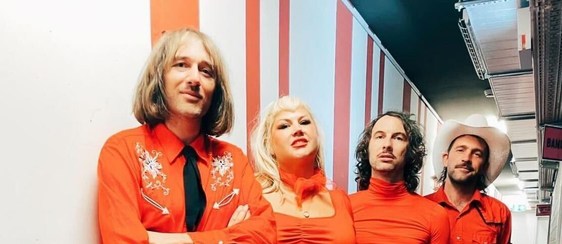 SHANNON AND THE CLAMS