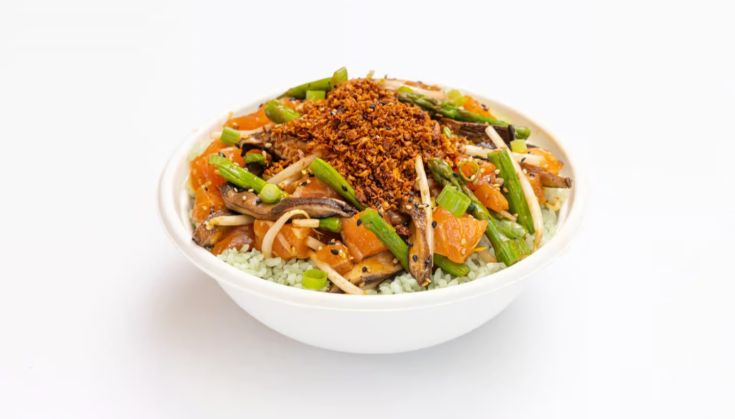Sweetfin’s Gochujang Salmon Poke Bowl.