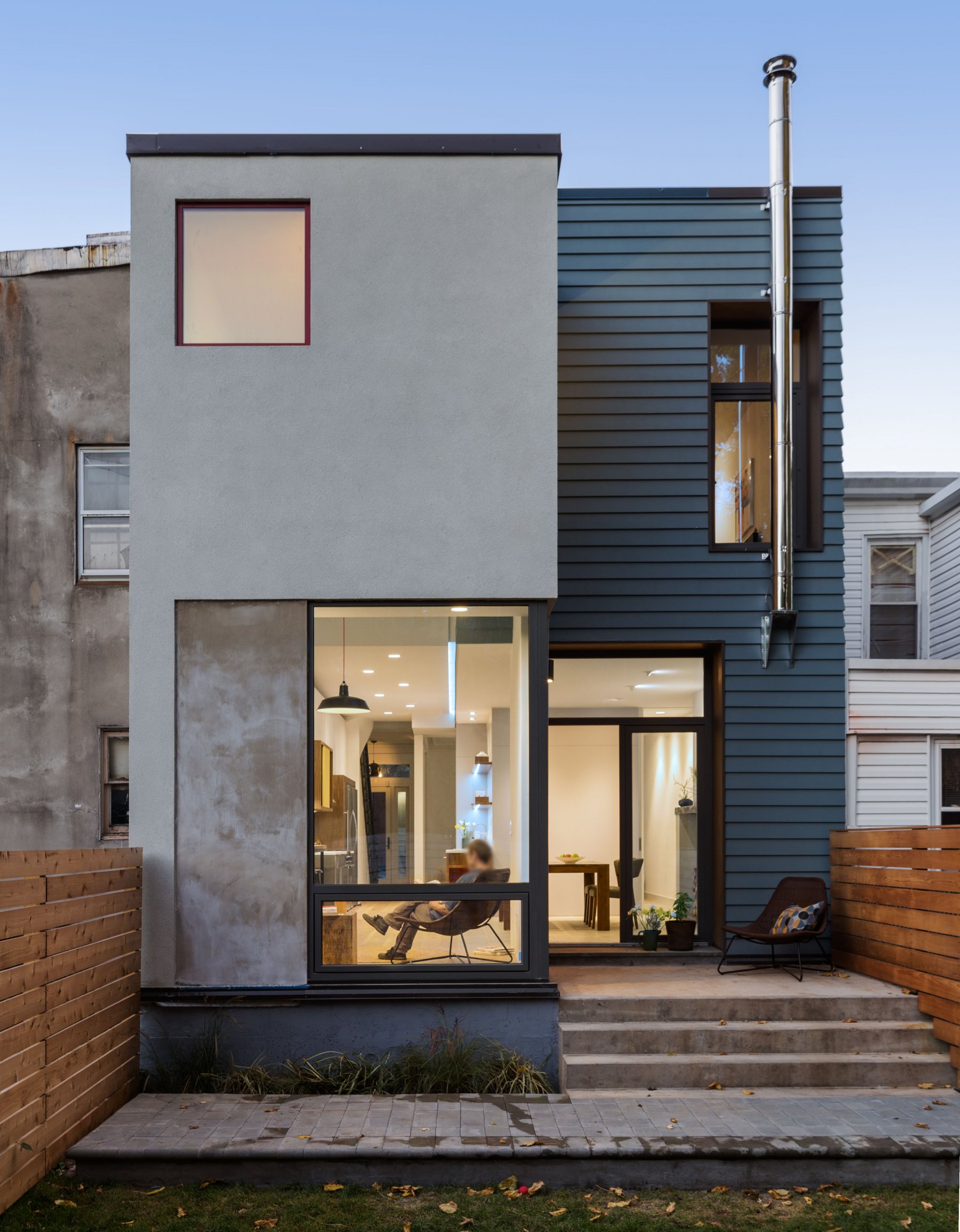 porcHouse coffin corner