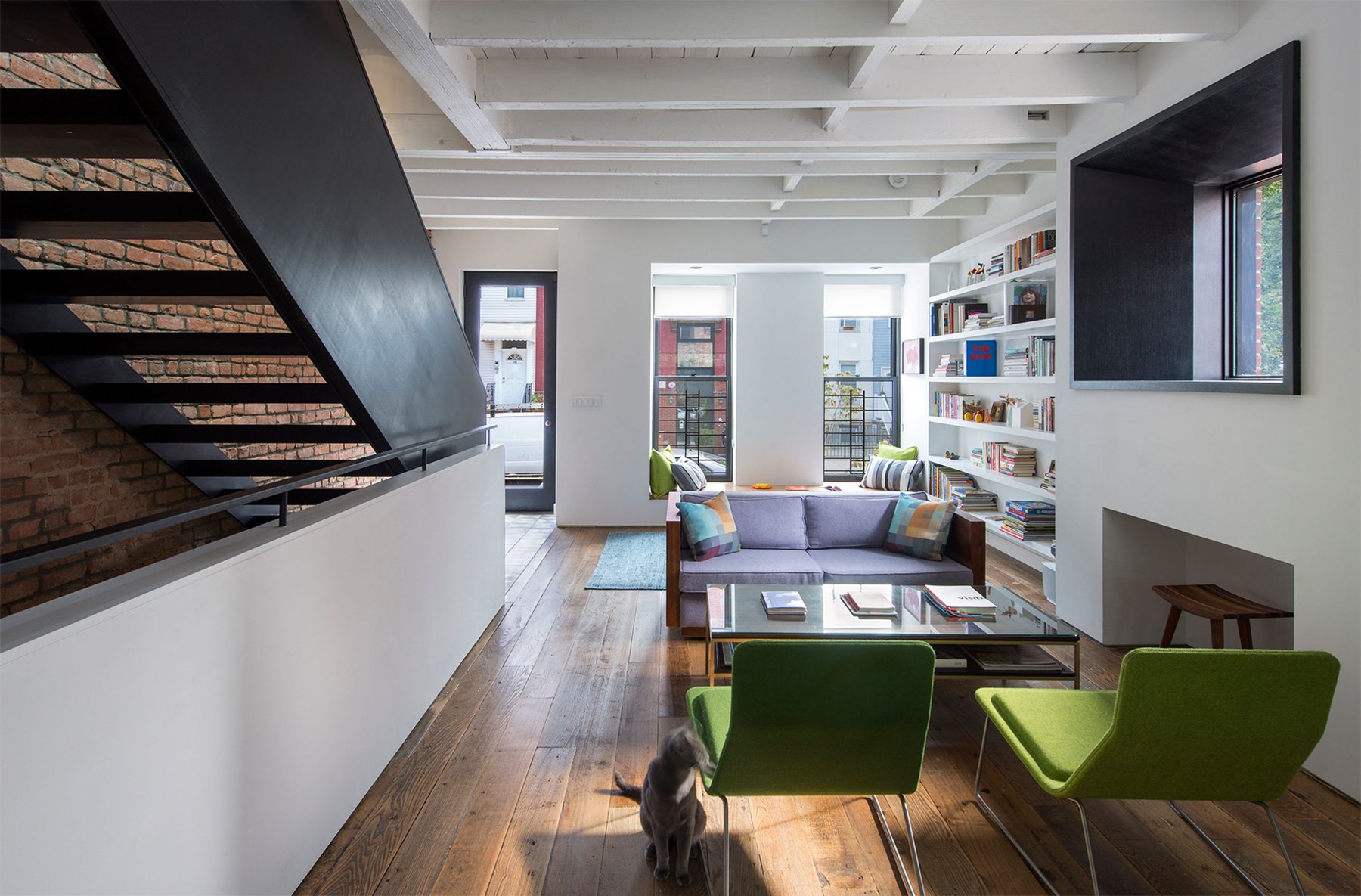 View to front showing m-ustic concept