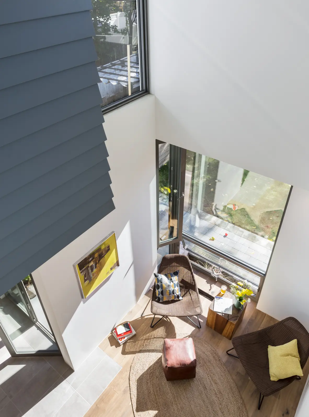 porcHouse upstairs frontal view