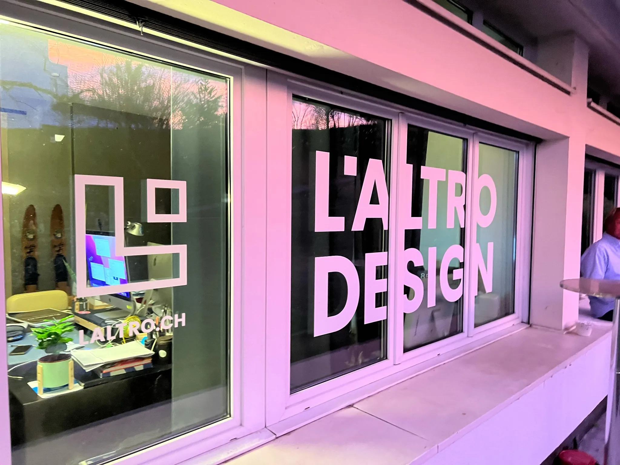 L’ALTRO Design studio at night