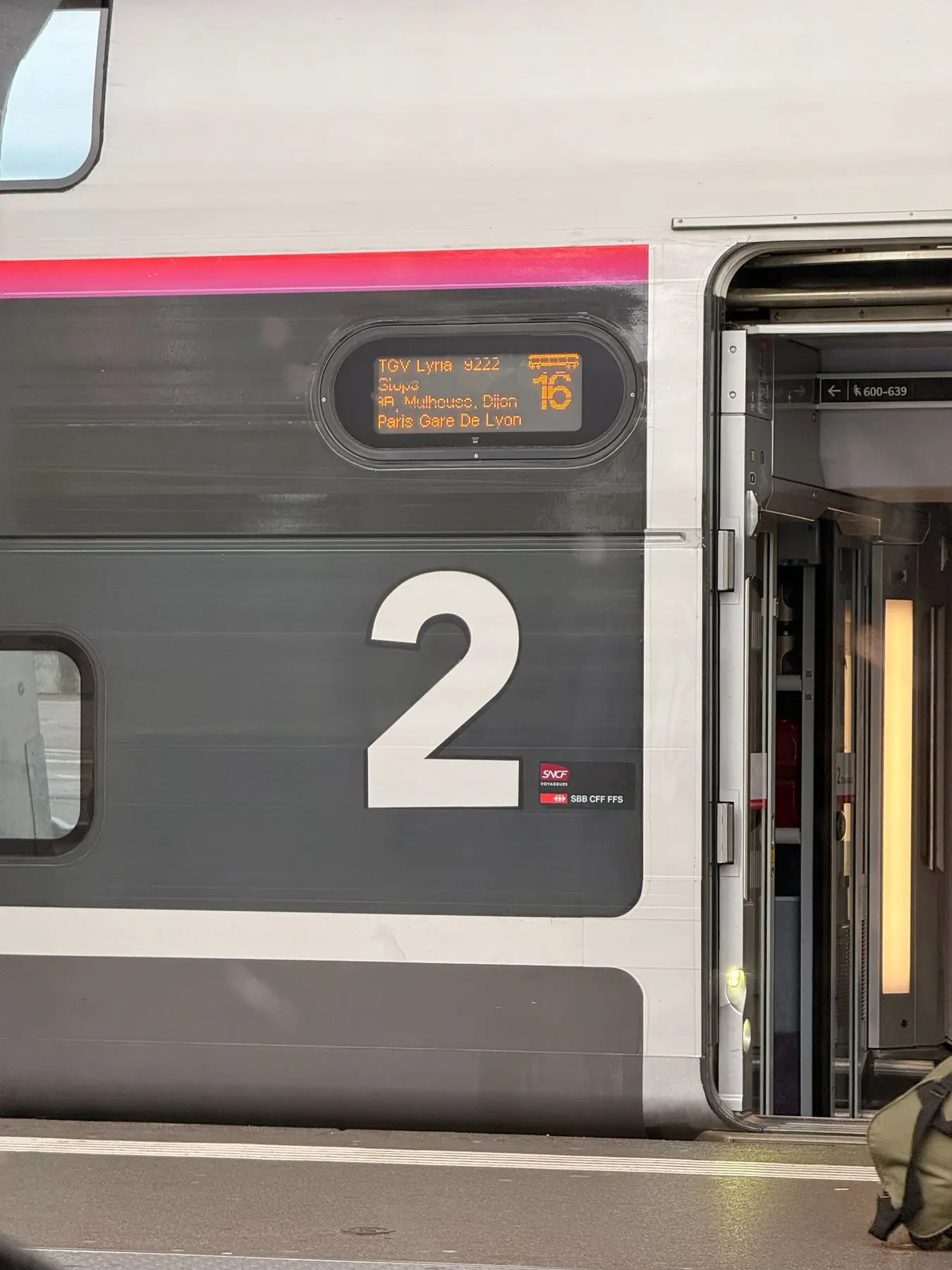 Train departing for Paris Gare de Lyon