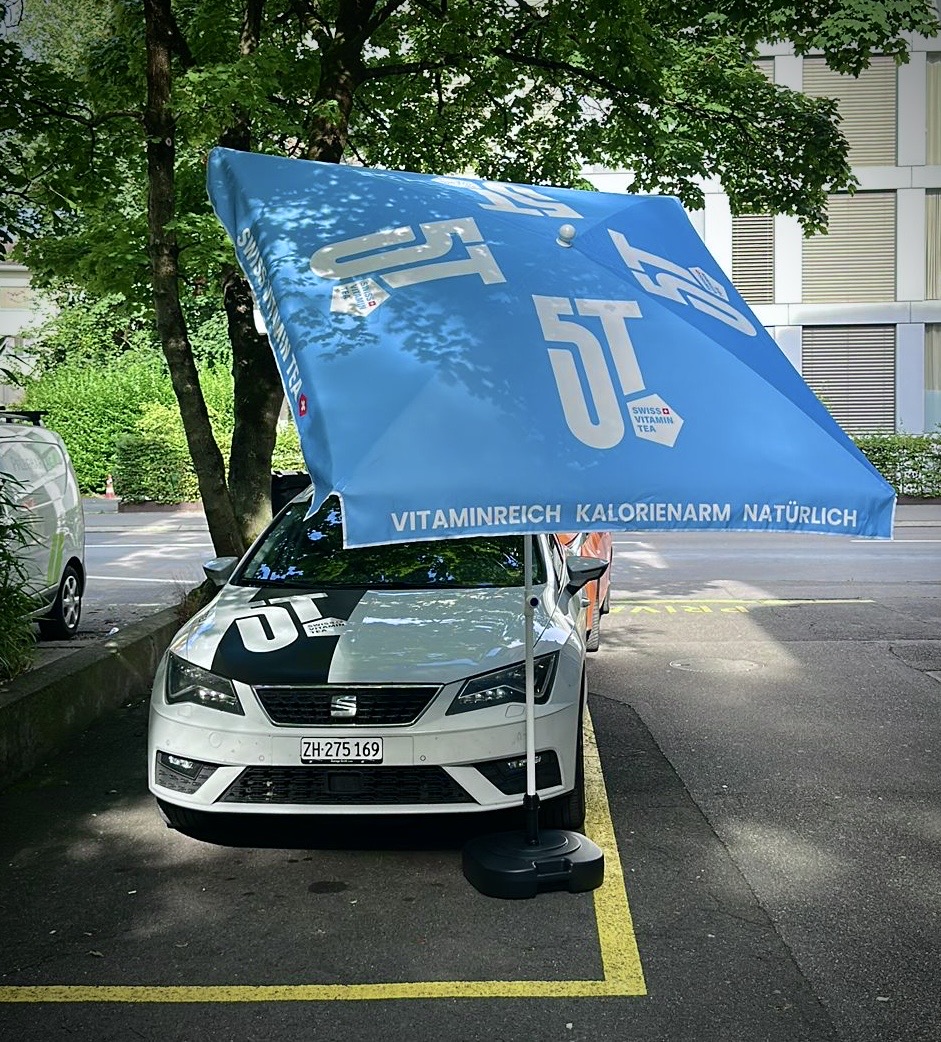 FIVETEA Markenauftritt im öffentlichen Raum