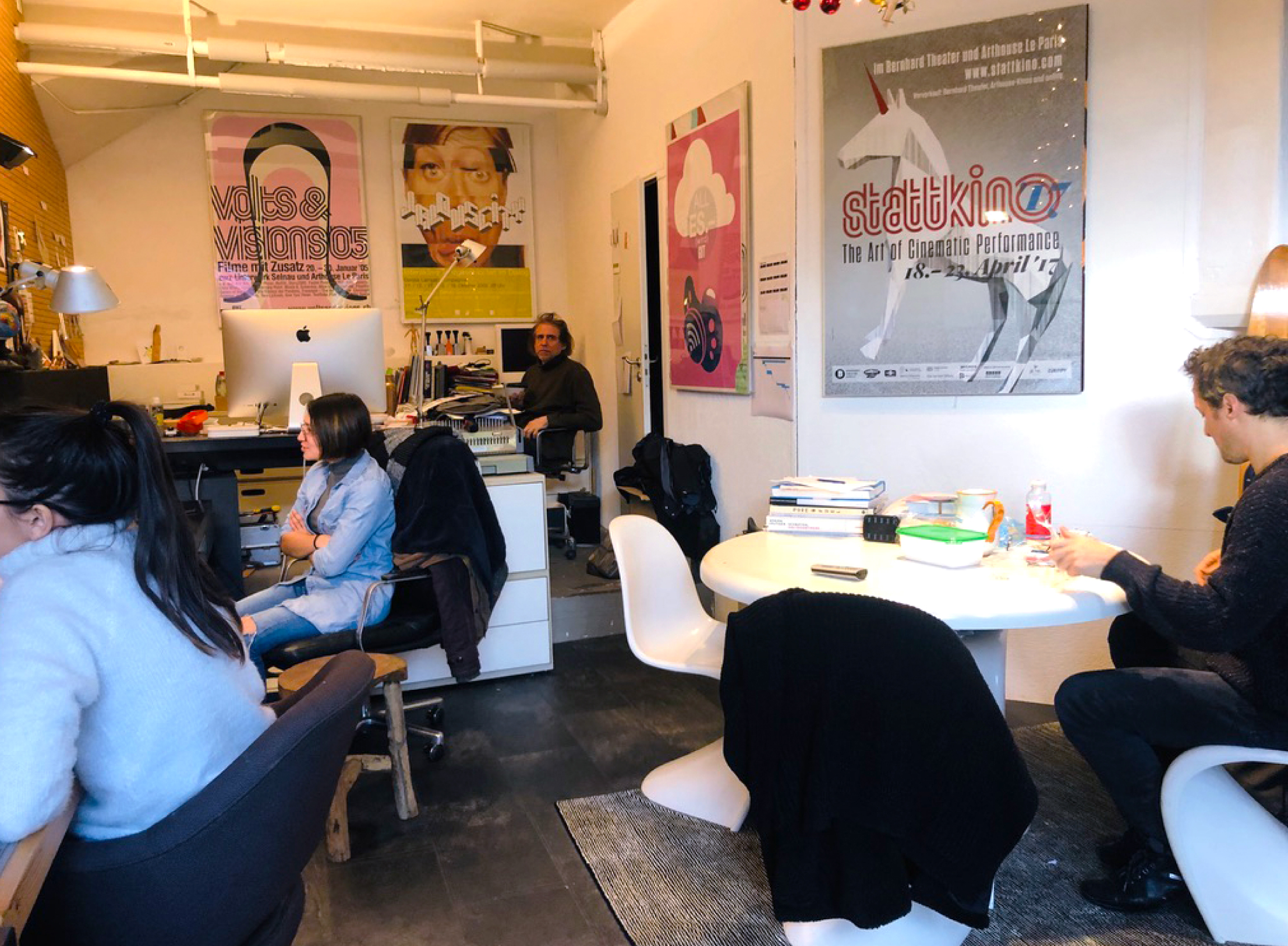 L’ALTRO Design 2019 – Arbeitsalltag im Grafikstudio