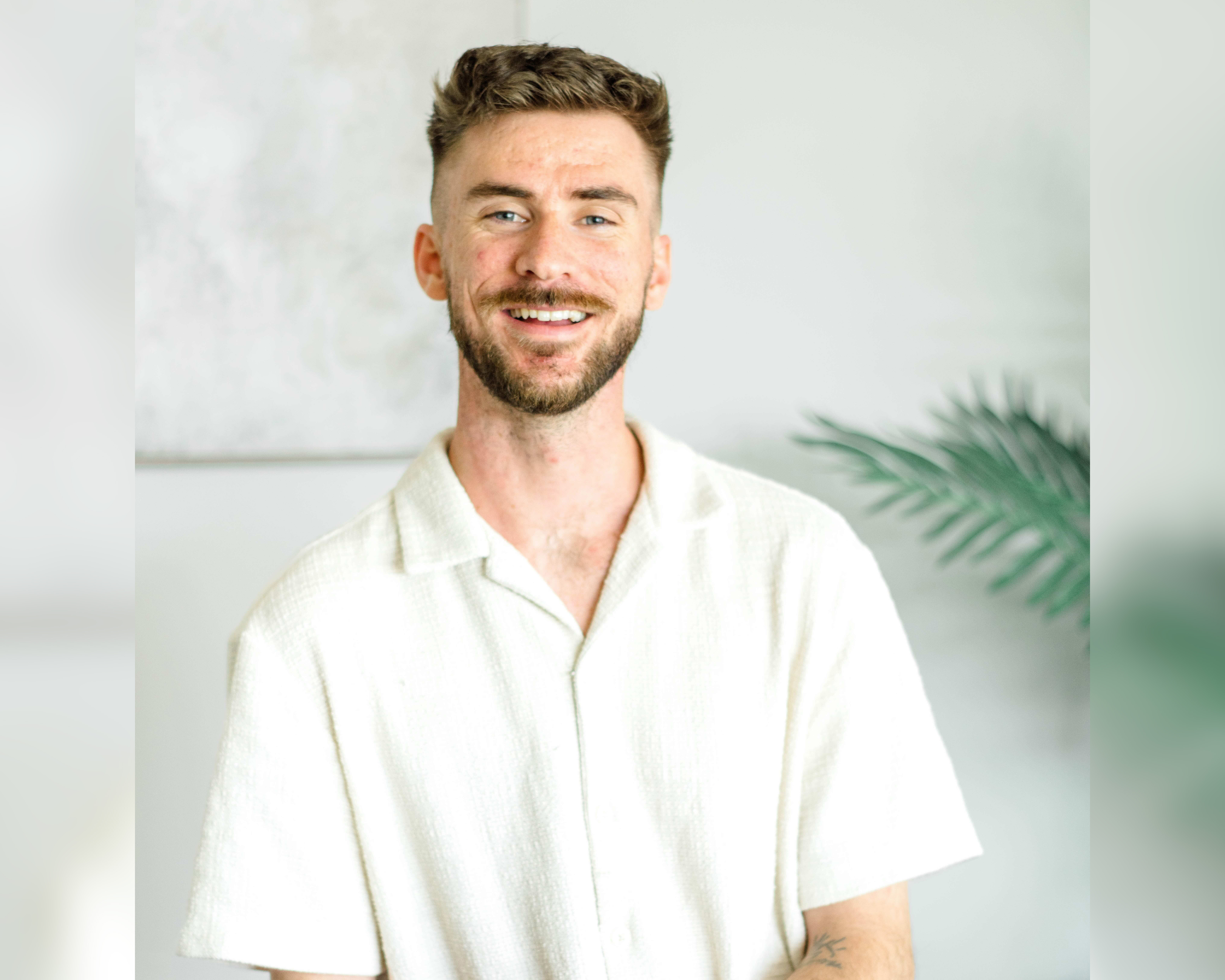 Pastor Devin image
